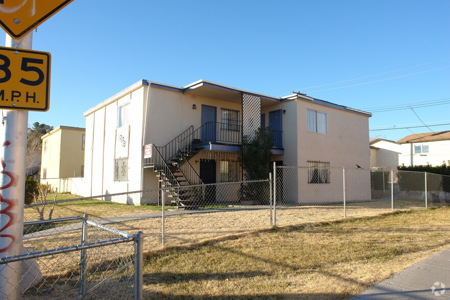 More Photos Of 833 Bruce St, Las Vegas Apartments For Sale