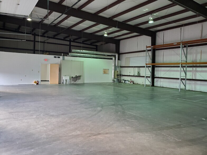 More Photos Of 541 Central Dr, Virginia Beach Unknown For Lease