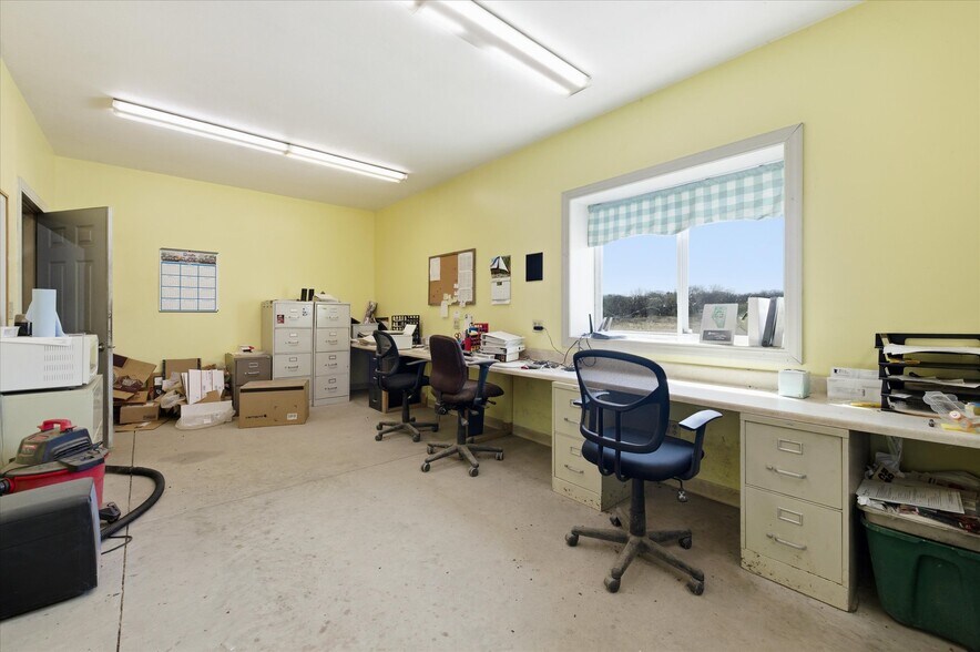 More Photos Of 24104 755th Ave, Albert Lea Warehouse For Sale