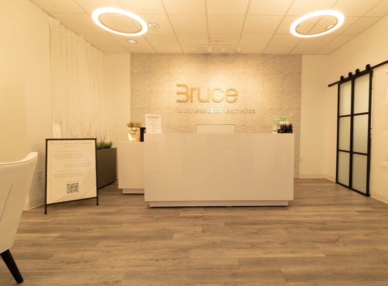 More Photos Of 160 MacGregor Pines Dr, Cary Medical For Sale