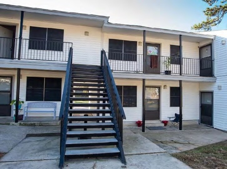 More Photos Of 16957 Rabon Chapel Rd, Montgomery Apartments For Sale