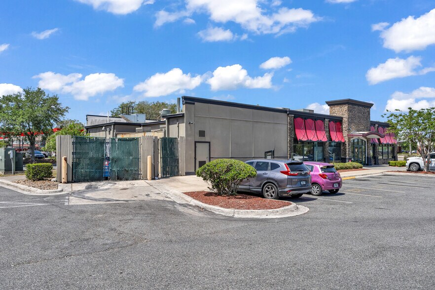 More Photos Of 1022 Hospitality Ln, Jacksonville Restaurant For Sale