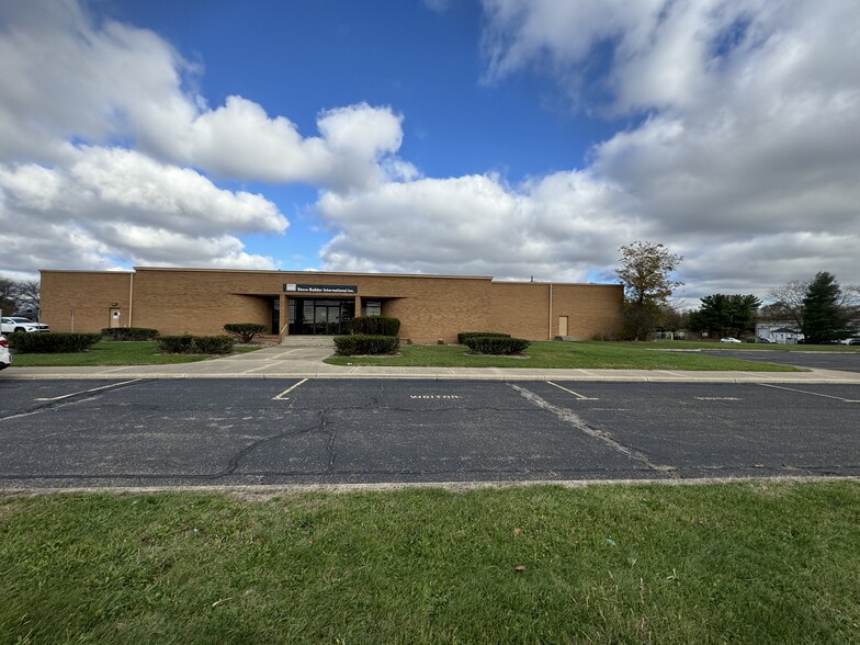 Primary Photo Of 3707 Lathrop St, South Bend Warehouse For Lease