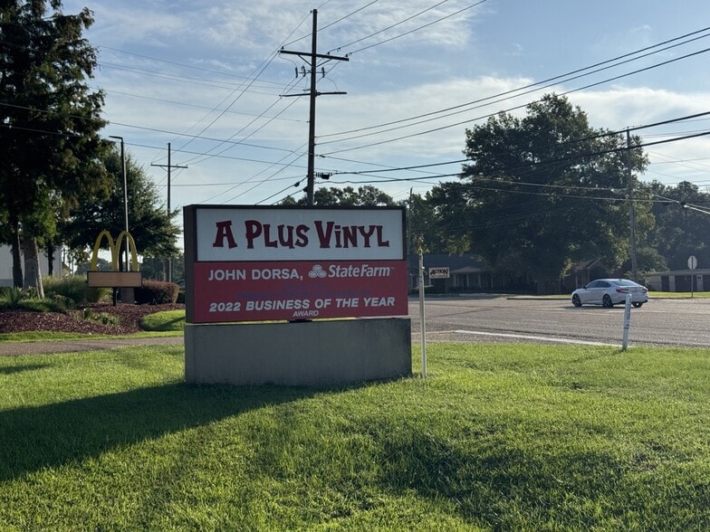 More Photos Of 325 Highway 51, Ridgeland Freestanding For Lease