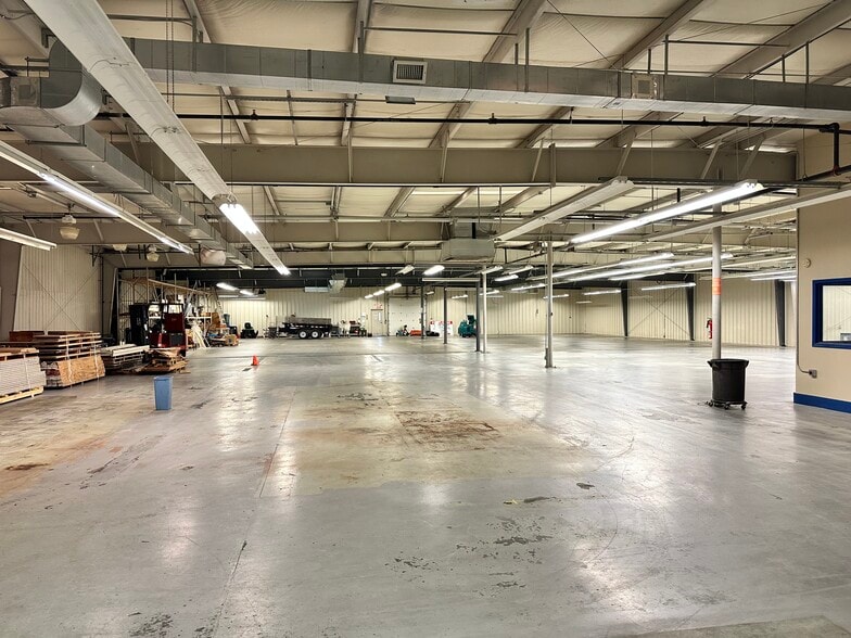 More Photos Of 1980 S West Blvd, Vineland Manufacturing For Sale