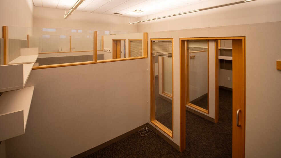 More Photos Of 211 Broadway Ave S, Rochester Freestanding For Lease