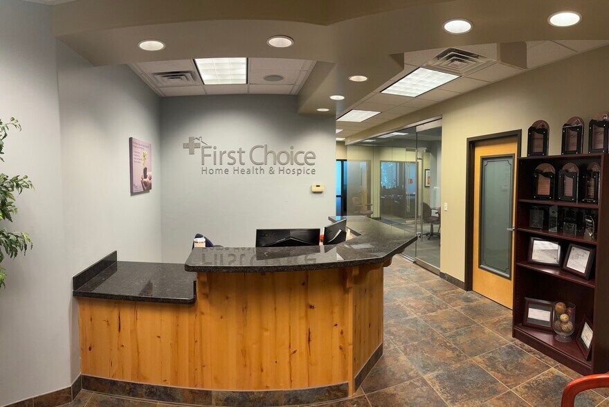 More Photos Of 552-580 W 800 N, Orem Medical For Sale