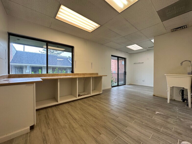 More Photos Of 8751 E Hampden Ave, Denver Medical For Sale