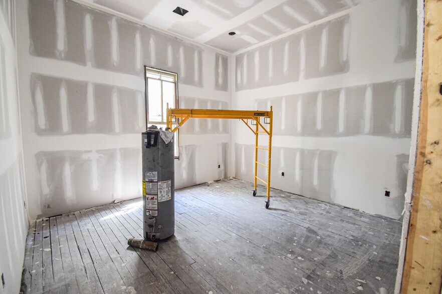 More Photos Of ,  Office For Sale