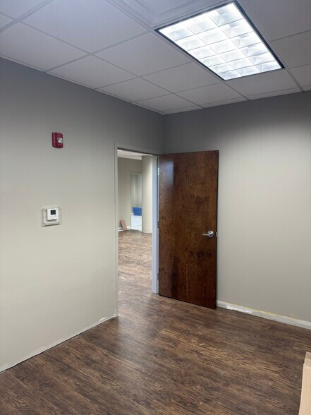 More Photos Of 1999 N University Dr, Coral Springs Office For Lease