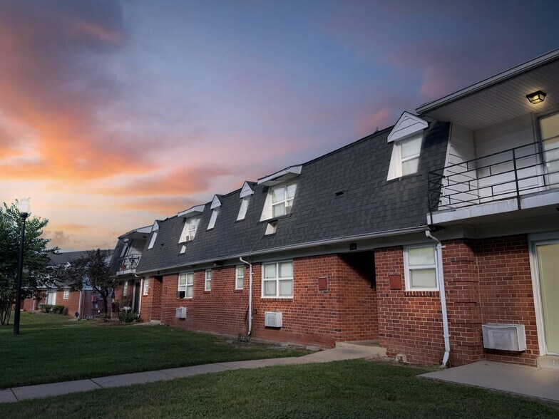 Primary Photo Of 707 Nottingham Rd, Baltimore Apartments For Sale