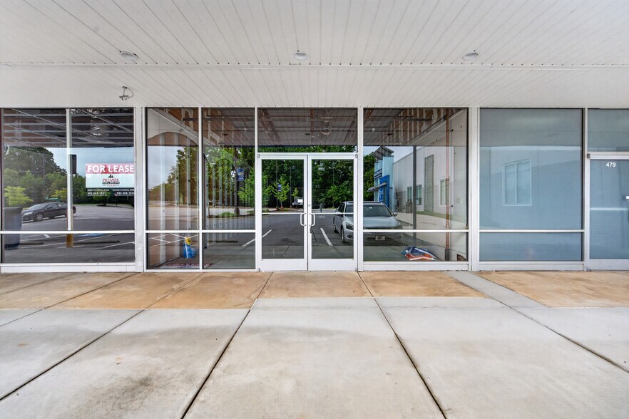 More Photos Of 439-489 N Cannon Blvd, Kannapolis Unknown For Lease