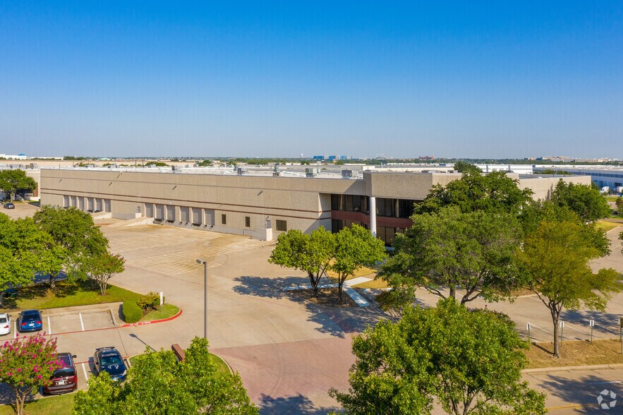 More Photos Of 2895 113th St, Grand Prairie Warehouse For Sale
