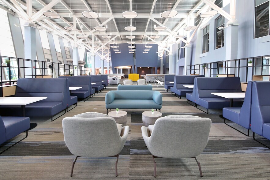 More Photos Of 3800 Golf Rd, Rolling Meadows Office For Lease