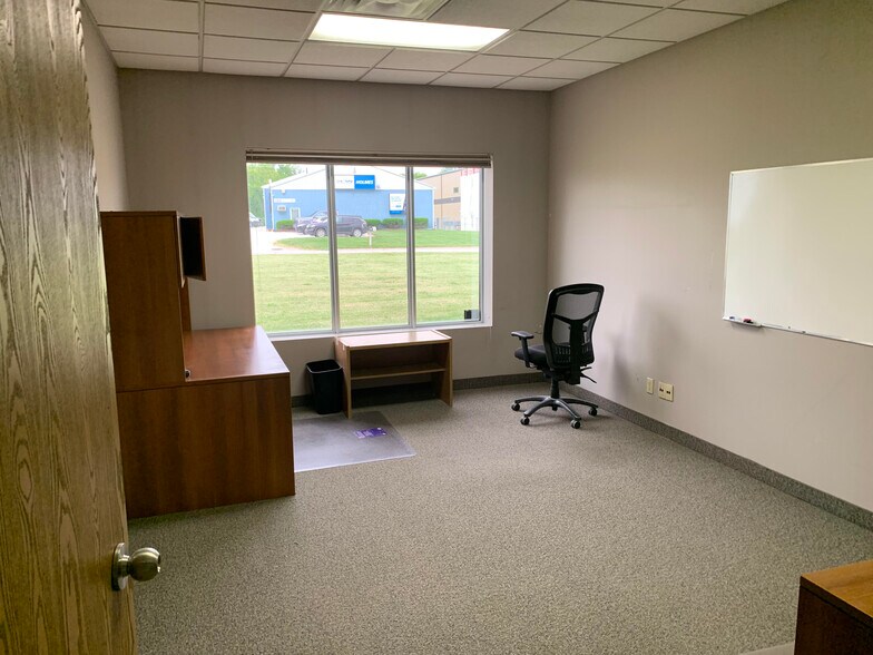 More Photos Of 775 Gillard St, Wallaceburg Industrial For Sale