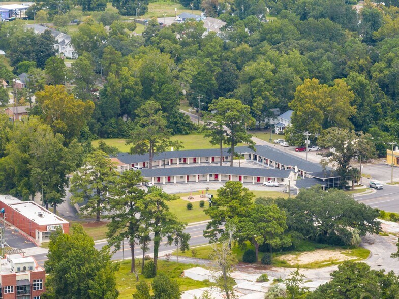 More Photos Of 2929 Market St, Wilmington Land For Sale