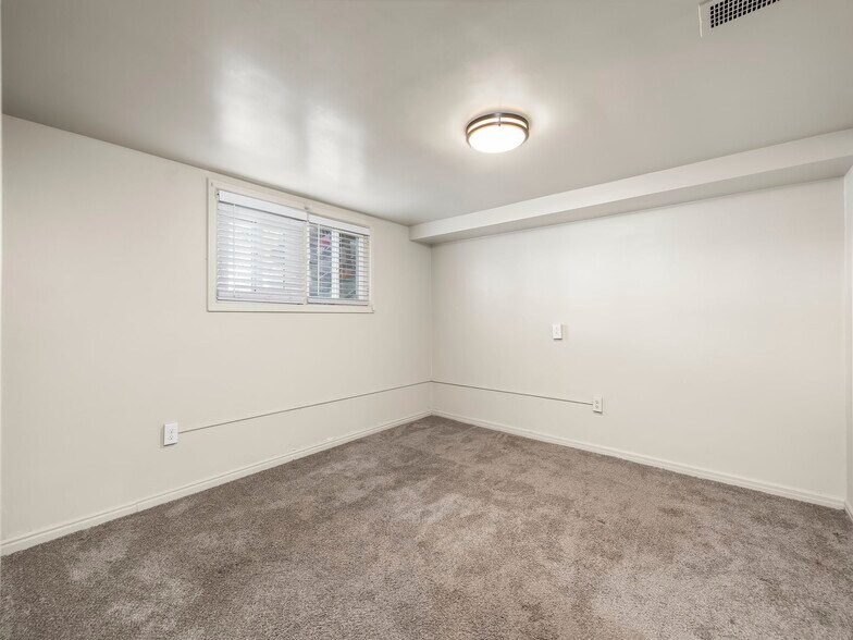 More Photos Of 339 S 600 W, Provo Apartments For Sale