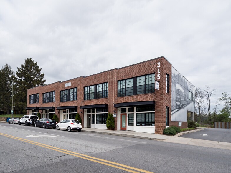 More Photos Of 315 Haywood Rd, Asheville Storefront Retail Residential For Sale
