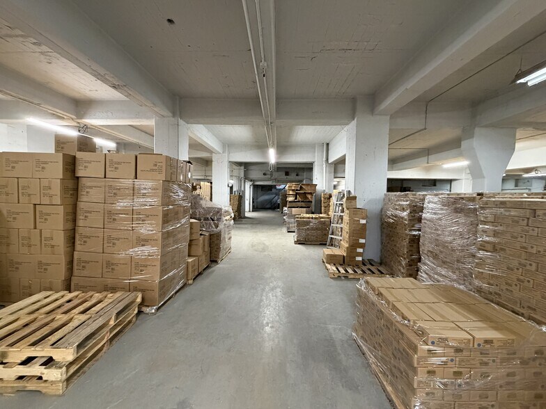 More Photos Of 4900 Train Ave, Cleveland Manufacturing For Sale