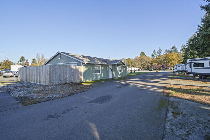 More Photos Of 3310 Harrison Ave, Centralia Land For Sale