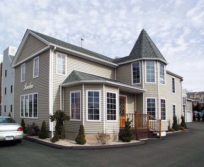 Primary Photo Of 12 Washington Ave, North Haven Office For Sale