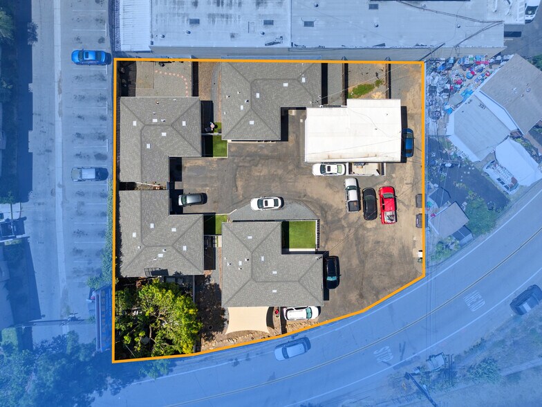 More Photos Of 3960-3968 Helix St, Spring Valley Apartments For Sale