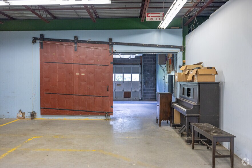More Photos Of 1 Main St, Shirley Light Distribution For Lease