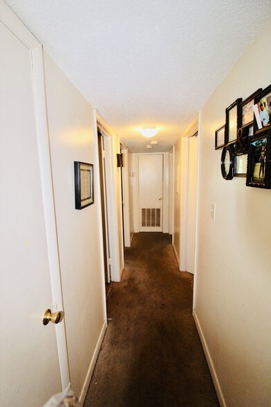 More Photos Of 656 Woodyard Rd, Trenton Apartments For Sale