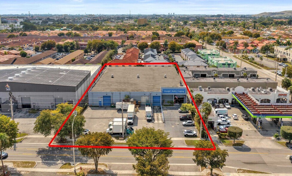 More Photos Of 2360 W 76th St, Hialeah Manufacturing For Sale