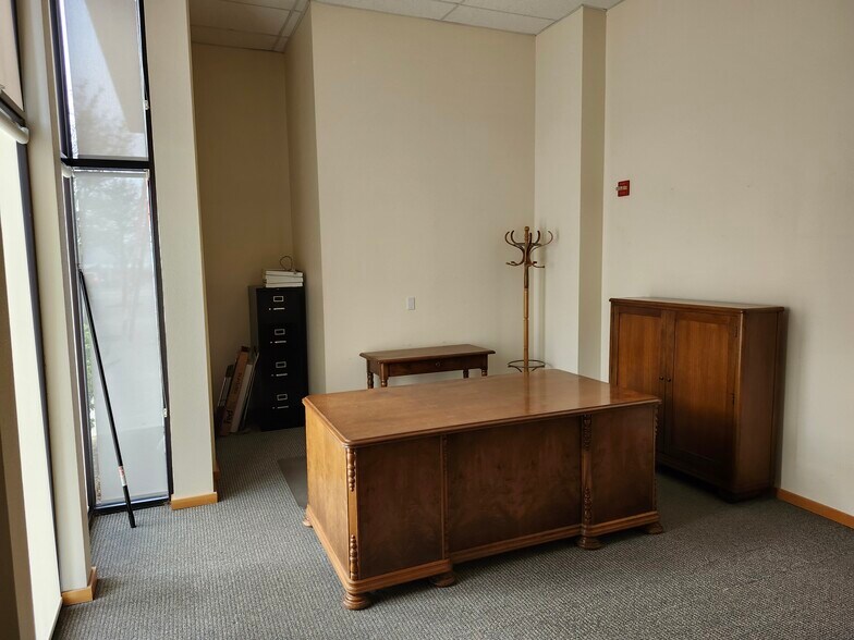 More Photos Of 600-612 S 227th St, Des Moines Apartments For Lease