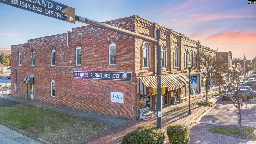 More Photos Of 2701 Cleveland St, Elloree Storefront Retail Residential For Sale