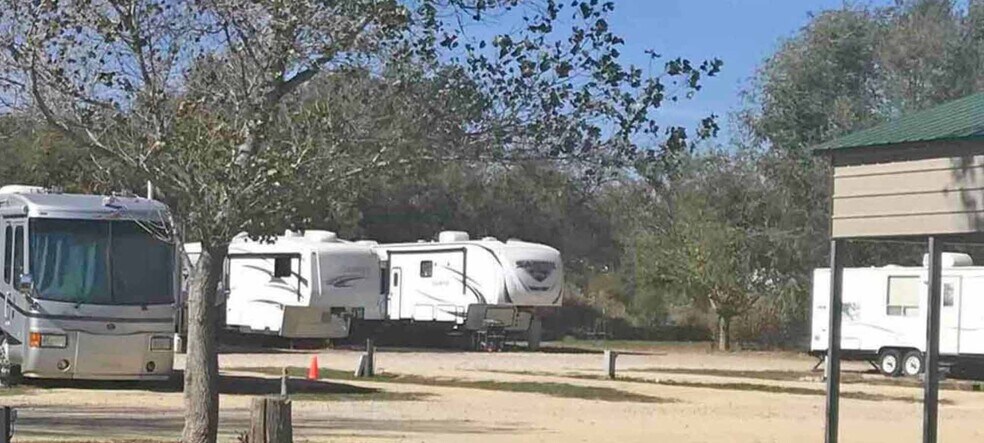 More Photos Of 2310 Lamar St, Sweetwater Manufactured Housing Mobile Home Park For Sale