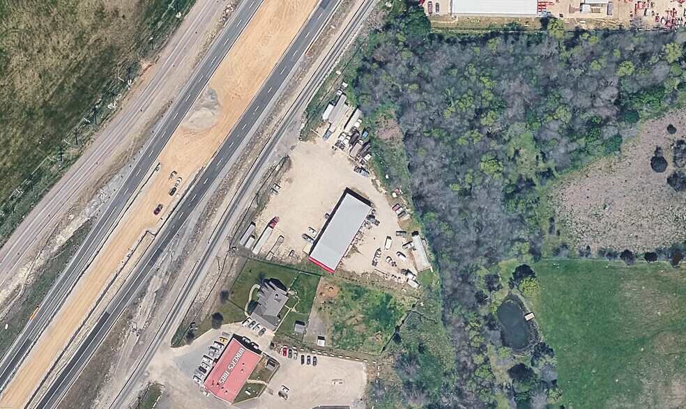 More Photos Of 2681 Interstate Highway 30, Greenville Service For Sale
