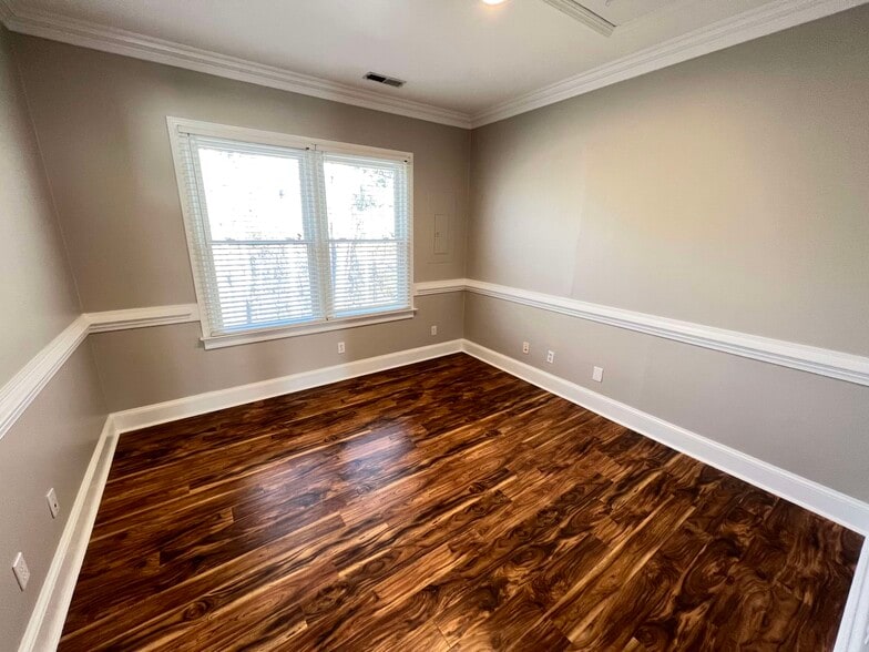 More Photos Of 172-182 Mine Lake Ct, Raleigh Office For Sale