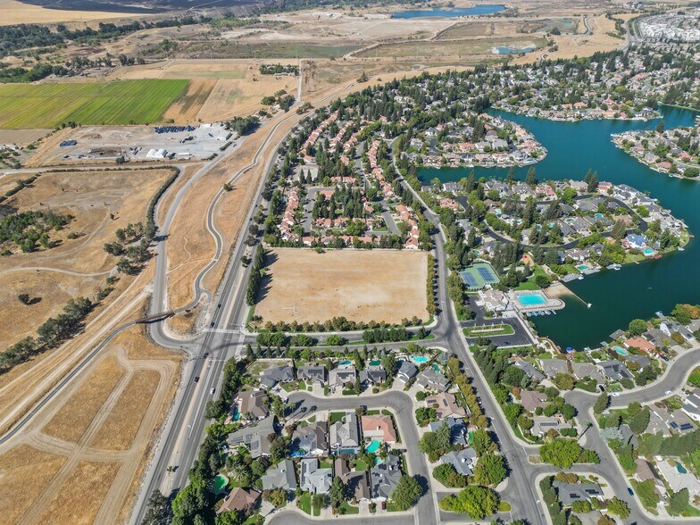 More Photos Of 480 Lakeview Dr, Fresno Land For Sale