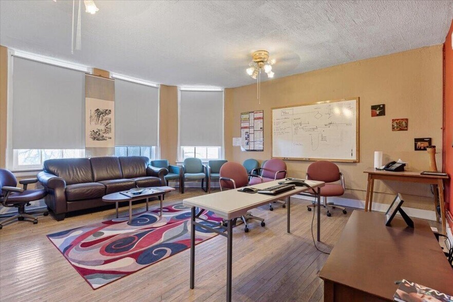 More Photos Of 21551 270th St, Mc Clelland Office For Sale