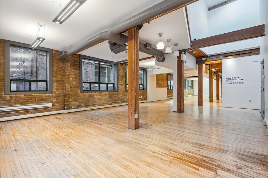 More Photos Of 282 Richmond St E, Toronto Office For Sale