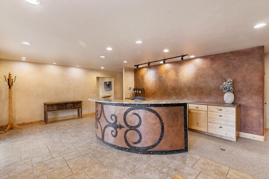 More Photos Of 350 N Pine St, Woodland Park Medical For Sale