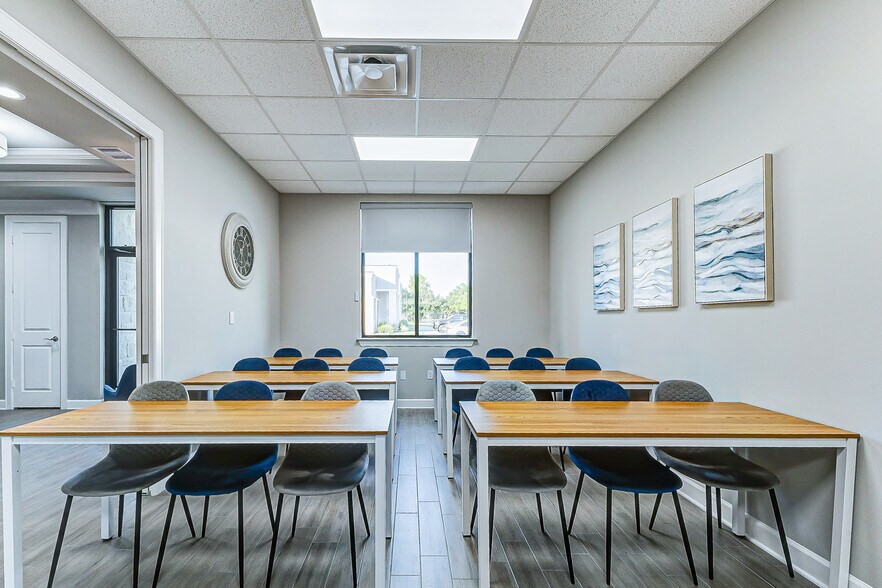 More Photos Of 26717 Westheimer Pky, Katy Medical For Sale