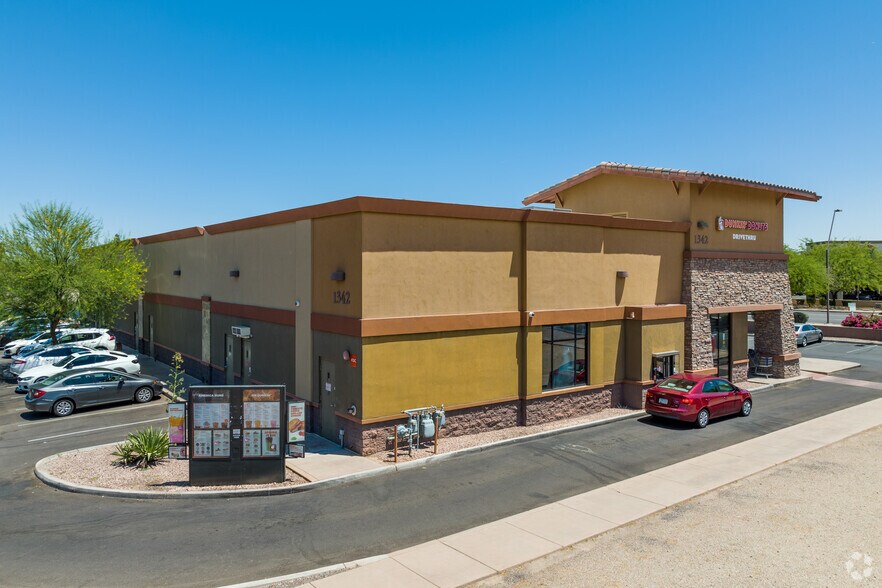 More Photos Of 1342 W Warner Rd, Tempe Unknown For Lease