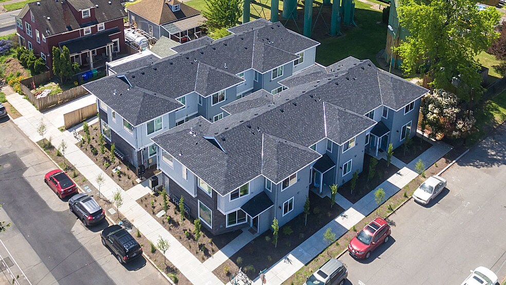 More Photos Of 7025-7045 N Mohawk Ave, Portland Multifamily For Sale