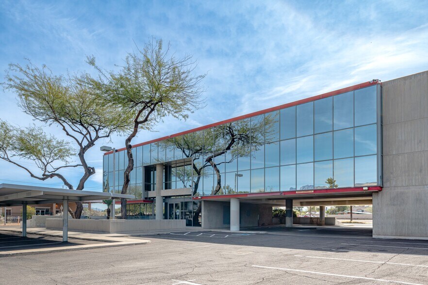 More Photos Of 4067 E Grant Rd, Tucson Loft Creative Space For Lease