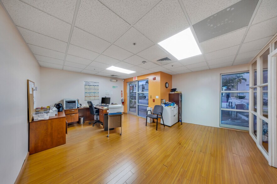 More Photos Of 2051 NW 112th Ave, Miami Distribution For Sale