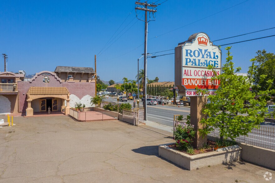 More Photos Of 1340 Broadway, El Cajon Restaurant For Sale