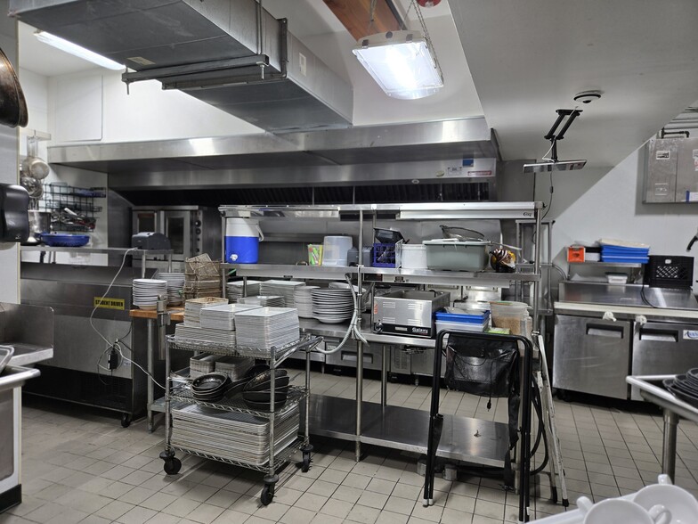 More Photos Of 57 Factory St, Nashua Restaurant For Sale