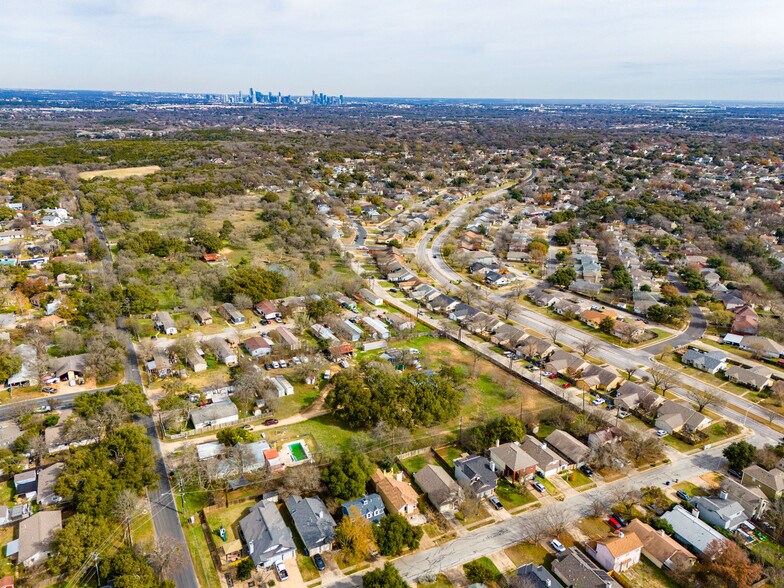 More Photos Of 8203 Longview Rd, Austin Land For Sale