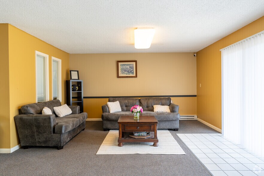 More Photos Of 1833 Seven Pines Rd, Springfield Apartments For Sale