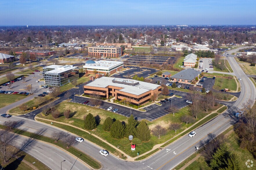 More Photos Of 9780 Ormsby Station Rd, Louisville Office For Lease