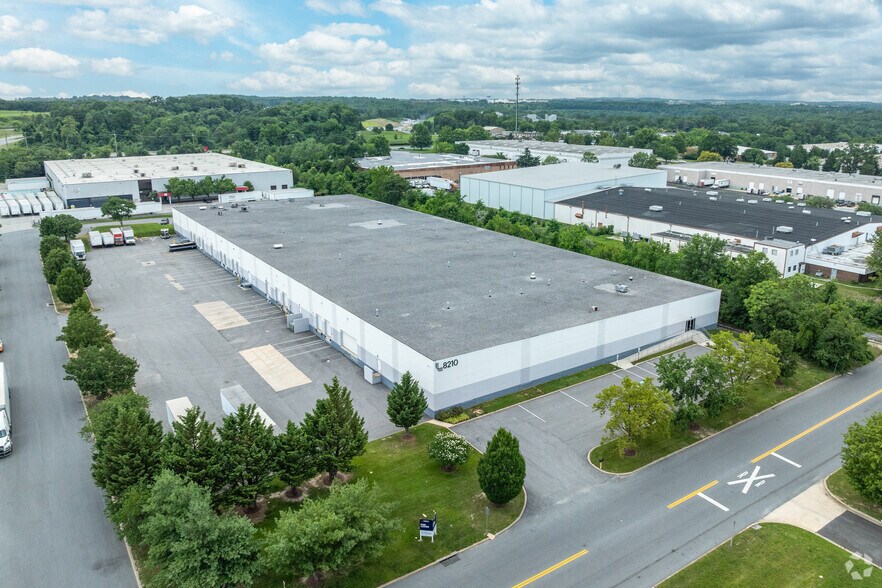 More Photos Of 8210-8214 Wellmoor Ct, Jessup Distribution For Lease