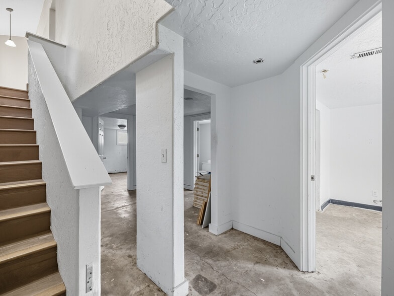 More Photos Of 686 29th St, Astoria Multifamily For Sale